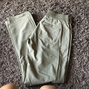 Basin & Range hiking pants
